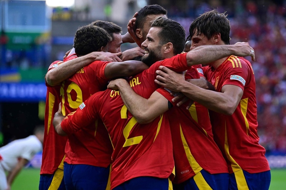 克罗地亚碾压西班牙，阿什拉夫带队取胜