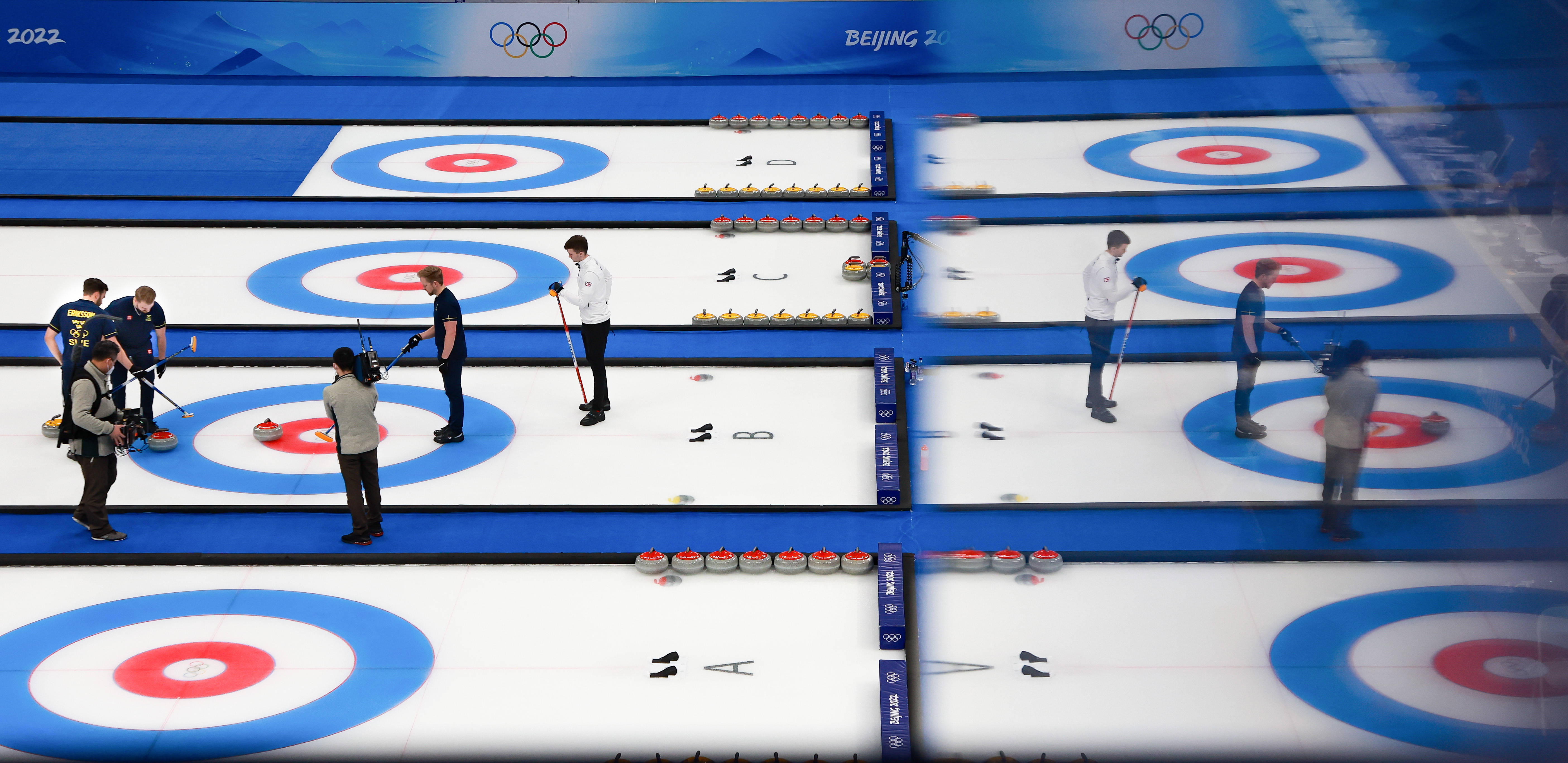 瑞典队完胜波兰队,奥恰洛夫扛起全队 瑞典队完胜波兰队,奥恰洛夫扛起全队