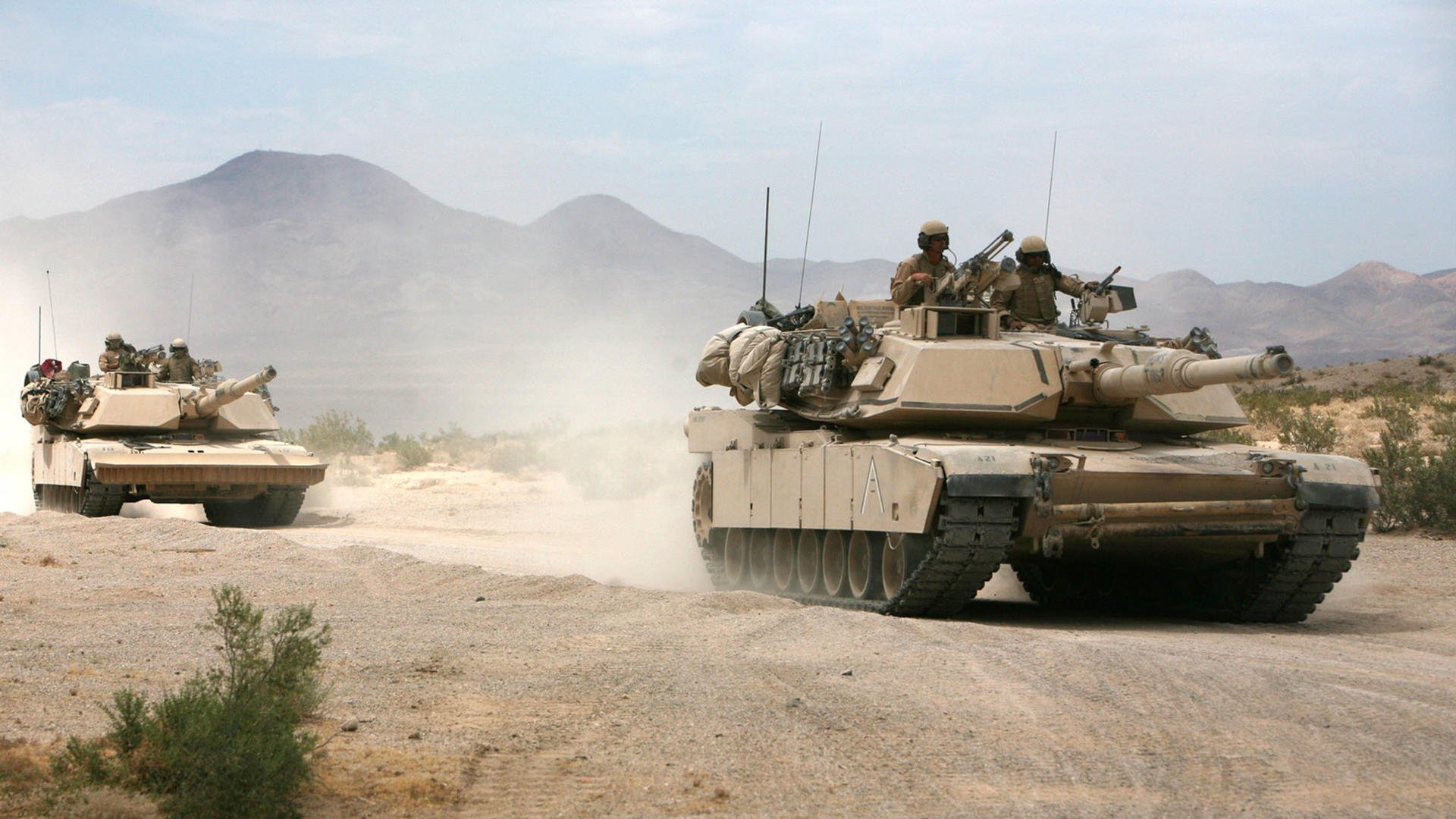 铁壁与利刃，当拉齐奥用防守锁死马赛，拉什福德用一剑封喉定义关键