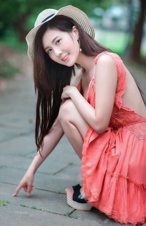 基于此,我为您构思了以下标题和文章